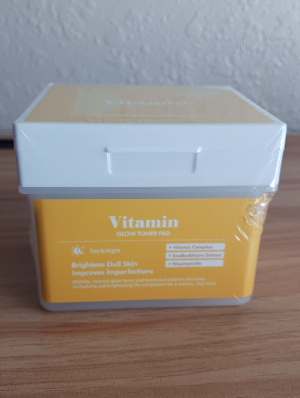 Vitamin Glow Toner Pads